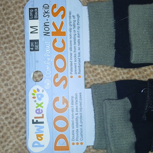 PawFlex 4pc Medium dog socks with 4 velcro bands NWT - Picture 5 of 6